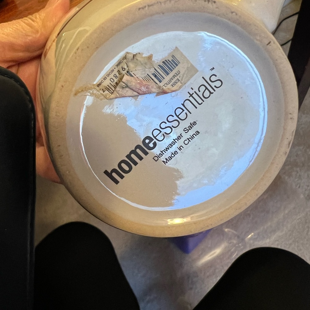 Home‎ essentials - Picture 2 of 3